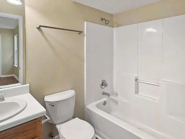 4012 Sutton Rd — Photo 7