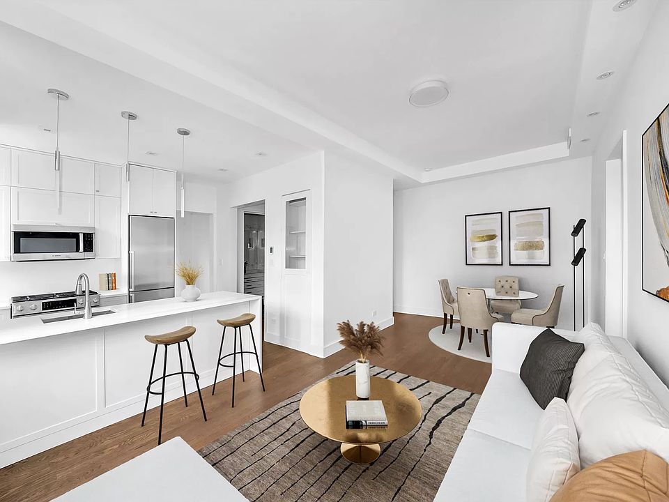 1st image of 36 Gramercy Park E APT 10E