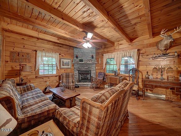 4th image of 117 Lone Oak Dr