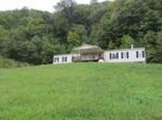 350 Birchfield Dr, Big Stone Gap, VA 24219