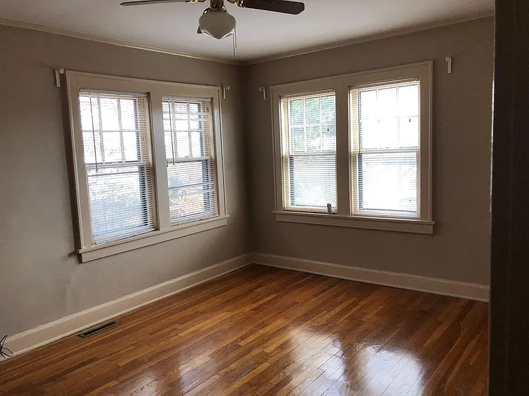 5033 Walnut St #MAIN FLOOR — Photo 9