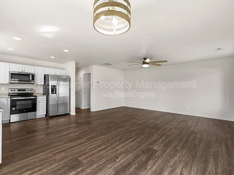 14420 E Heroy Ln — Photo 8