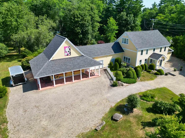 146 Calef Highway, Barrington, NH 03825