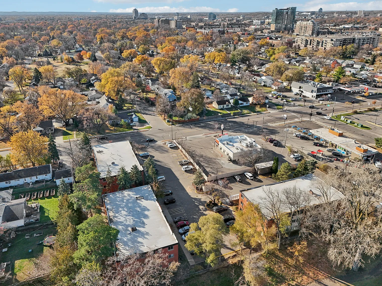 Southdale Parc — Photo 2