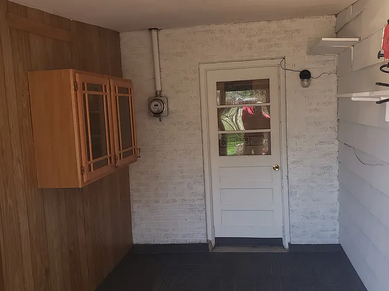 mud room