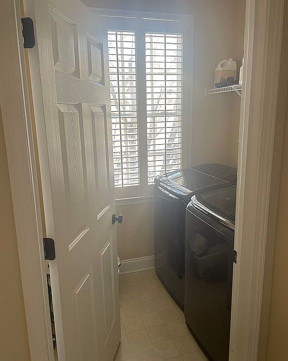 Laundry on 3rd floor 