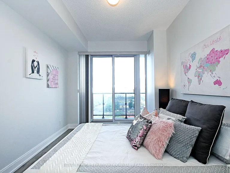 9608 Yonge St #1011 — Photo 24