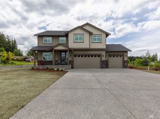 7822 284th St NW, Stanwood, WA 98292