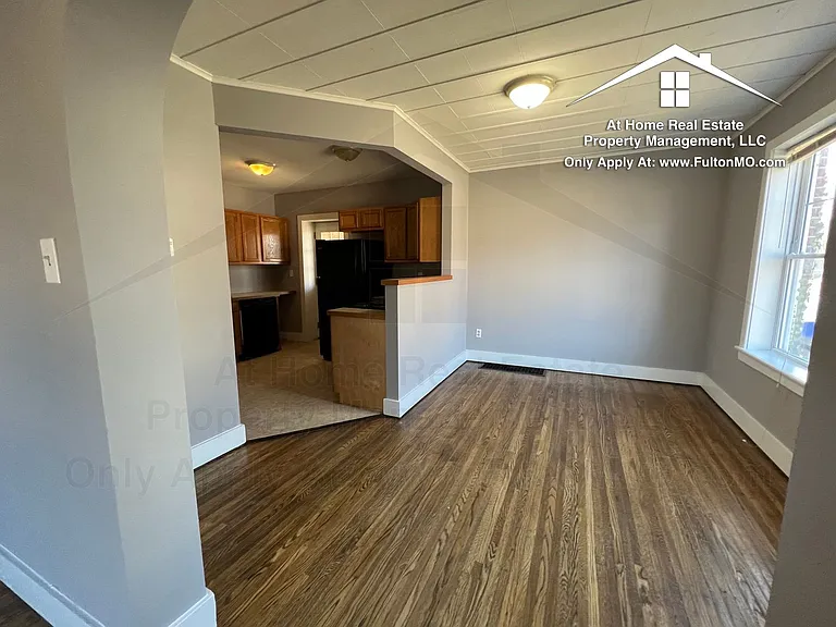 837 Nichols St — Photo 6