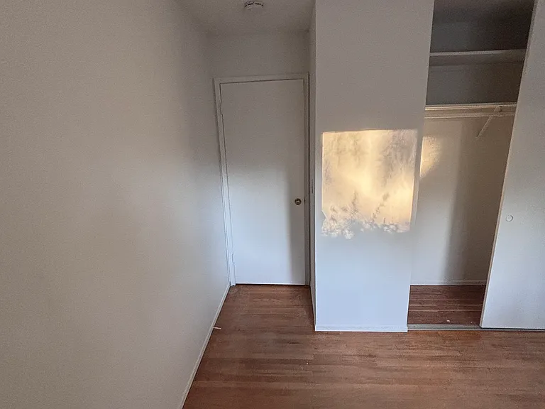 Mills Pl — Photo 5