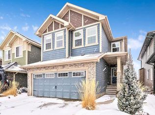 87 S Mount Rae Hts, Okotoks, AB T1S0P1