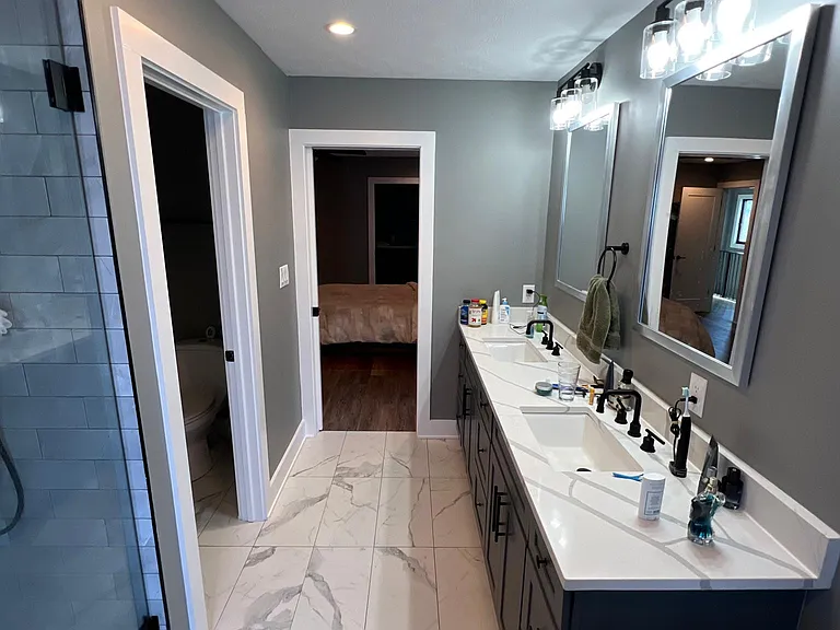 2036 N College Ave — Photo 15