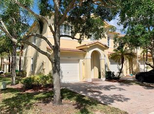 8491 SW 27th St #101, Hollywood, FL 33025