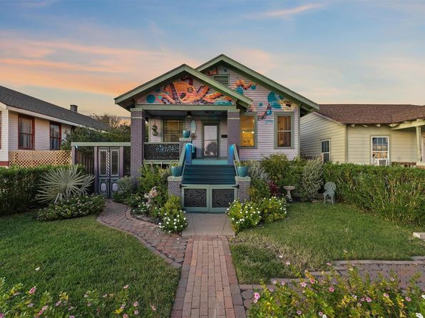 2524 Avenue Q 1/2, Galveston, TX 77550