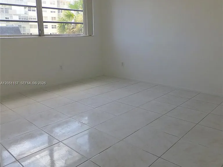 16410 Miami Dr #209 — Photo 15