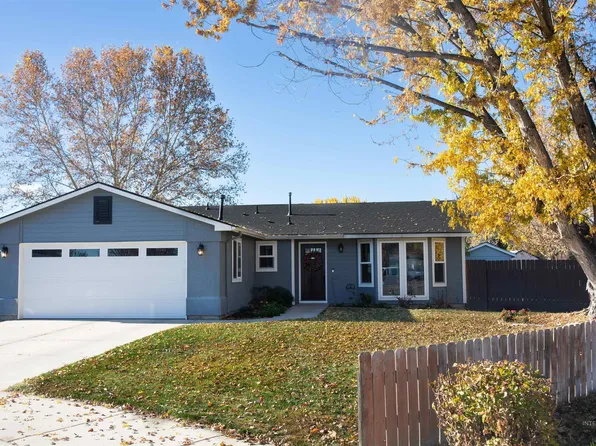 2375 N Galway Dr, Meridian, ID 83646