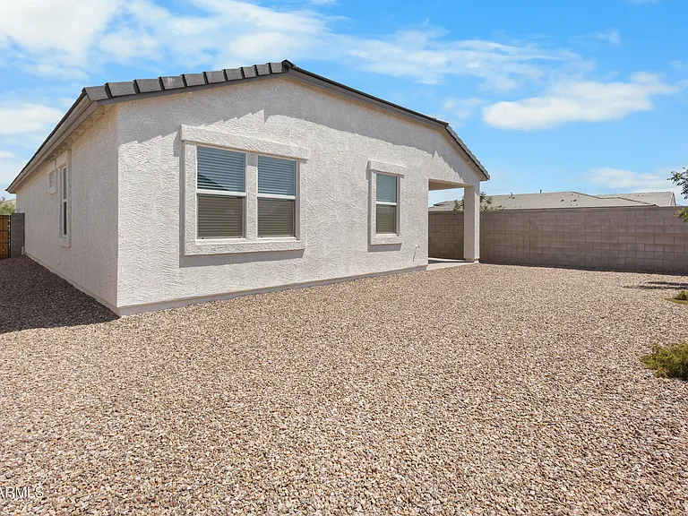 18351 W Hackamore Dr — Photo 38