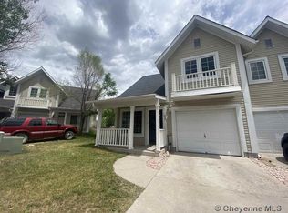 1023 Hacienda Ct, Cheyenne, WY 82007