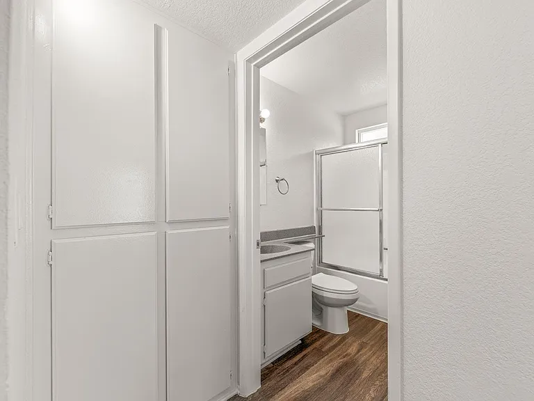 1671 Patricia Ave #201 — Photo 15
