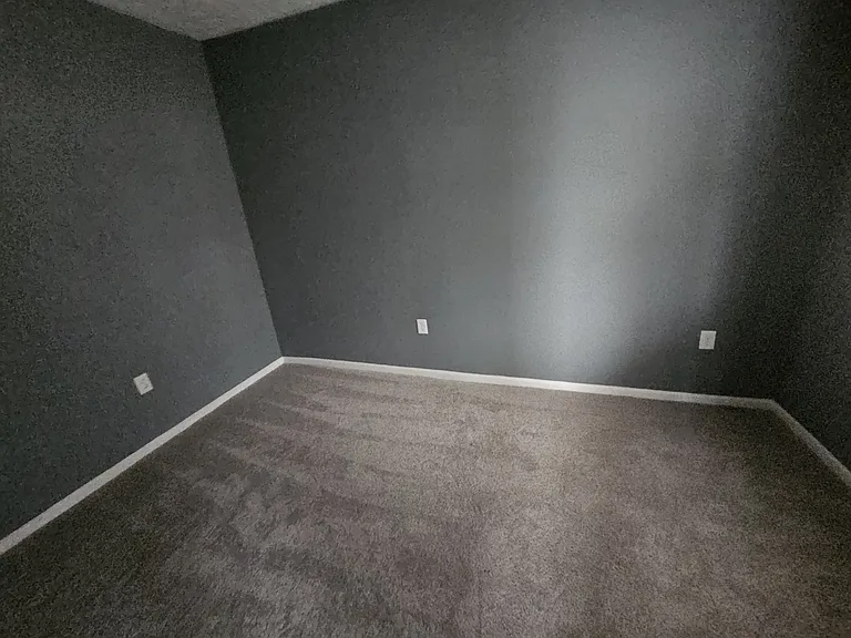 7040 Roy Ave — Photo 3