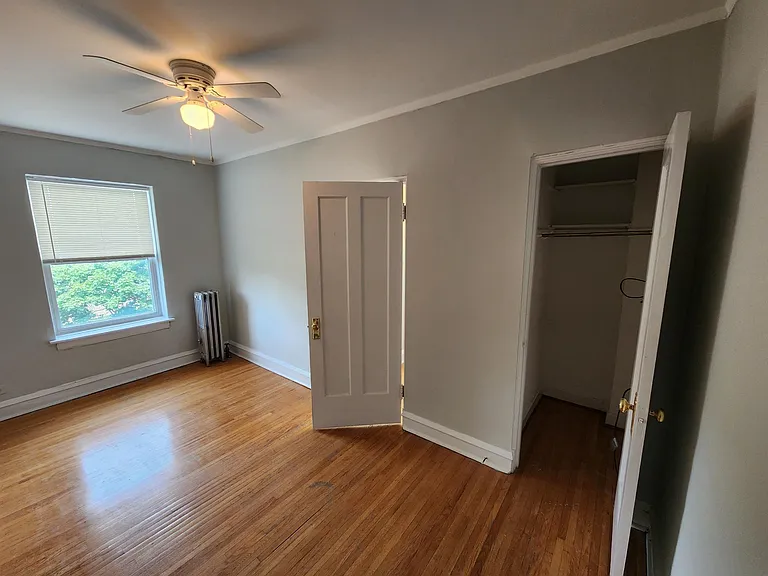 5015 N Wolcott Ave #404 — Photo 22