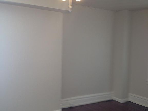 3rd image of 1813 Boas St