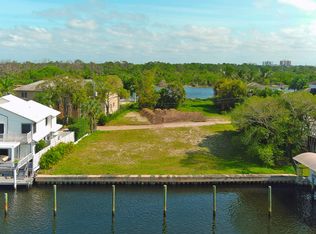 14141 Paradise Point Rd, Palm Beach Gardens, FL 33410