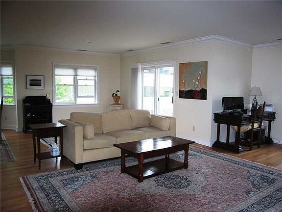 3rd image of 51 Forest Ave APT 36