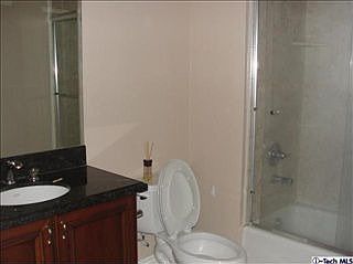 5th image of 531 N Louise St Unit 103