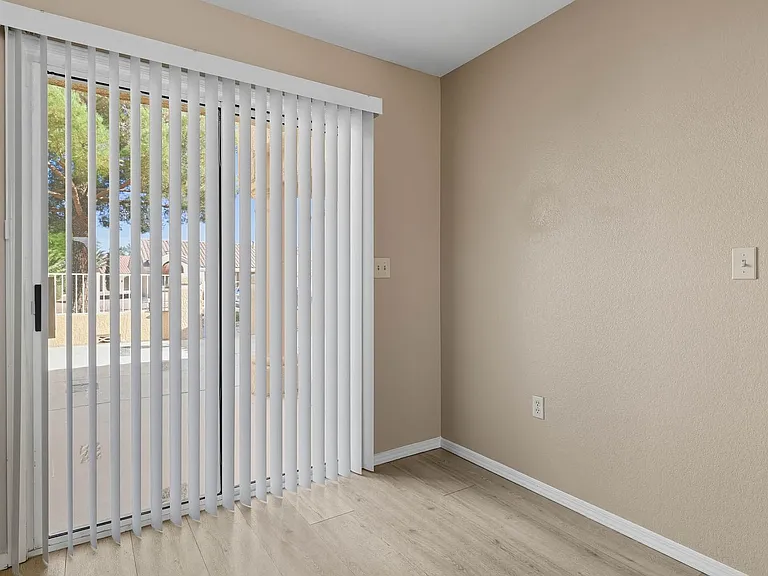 2501 Showcase Dr — Photo 13