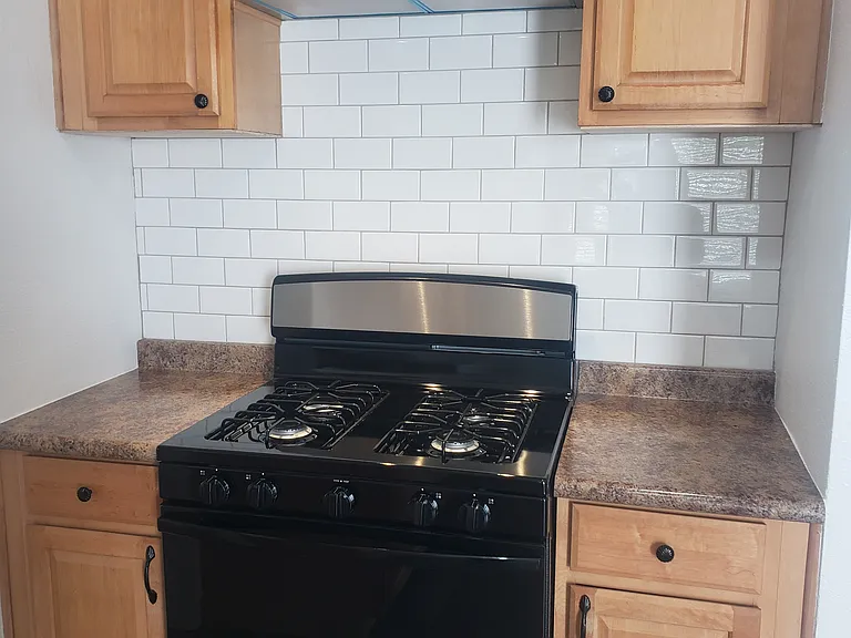 Gas stovetop