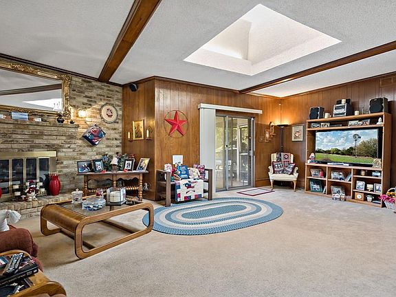 5th image of 1701 Ceora Dr