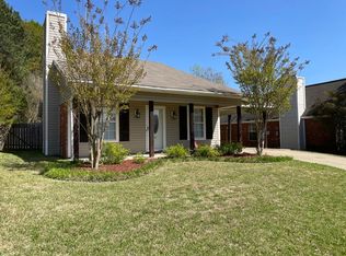 407 Audubon Cir, Canton, MS 39047