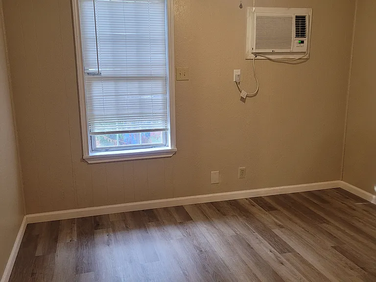 13 Nelson Ave — Photo 9