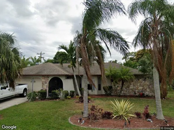 628 SE 19th Ln, Cape Coral, FL 33990