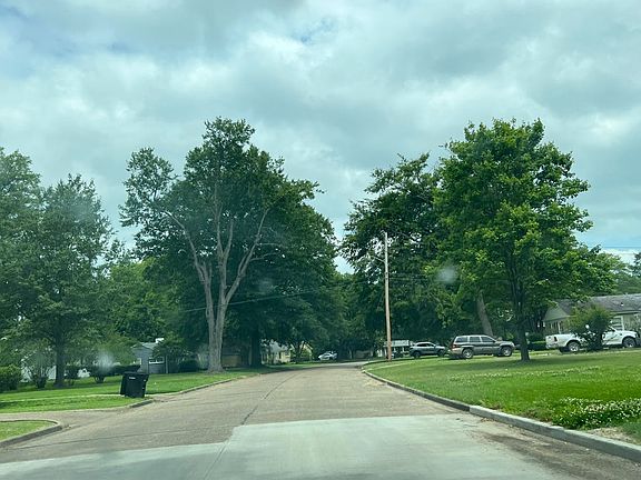 4th image of 1247 Kirk Cir