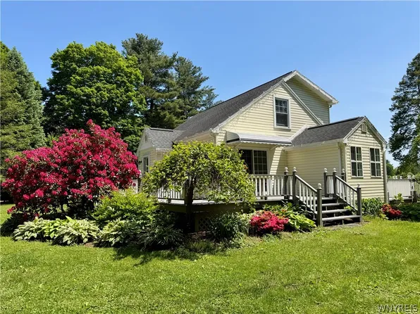 1355 Brant North Collins Rd, North Collins, NY 14111