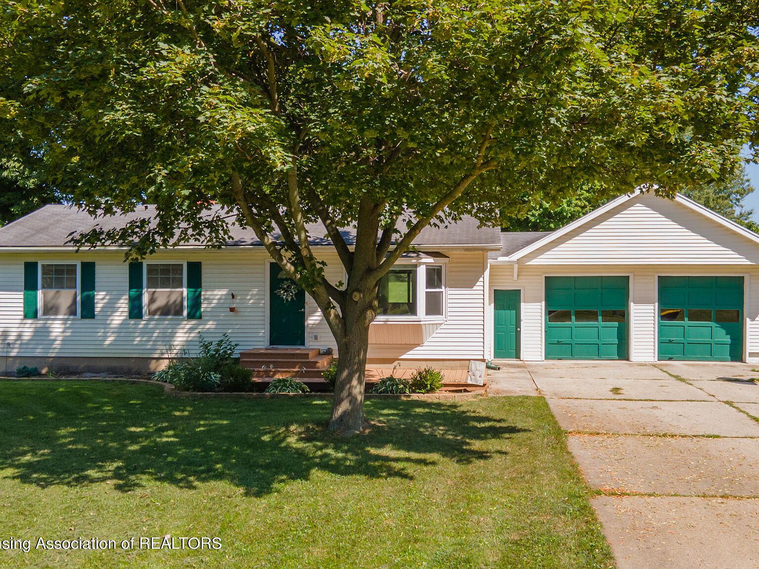 666 Creyts Rd, Dimondale, MI 48821 Zillow