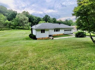 1604 Piper Rd, Ligonier, PA 15658
