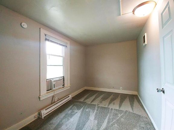 4th image of 3837 S 23rd St APT 1