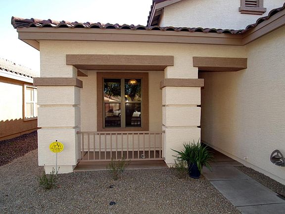 5th image of 1063 E Arabian Dr