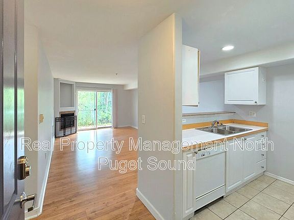 3rd image of 18621 Blueberry Ln Unit A105