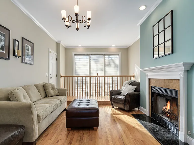 2512 W Thomas St #1 — Photo 3