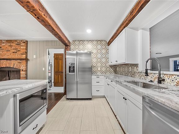 3rd image of 6333 Dawson Blvd