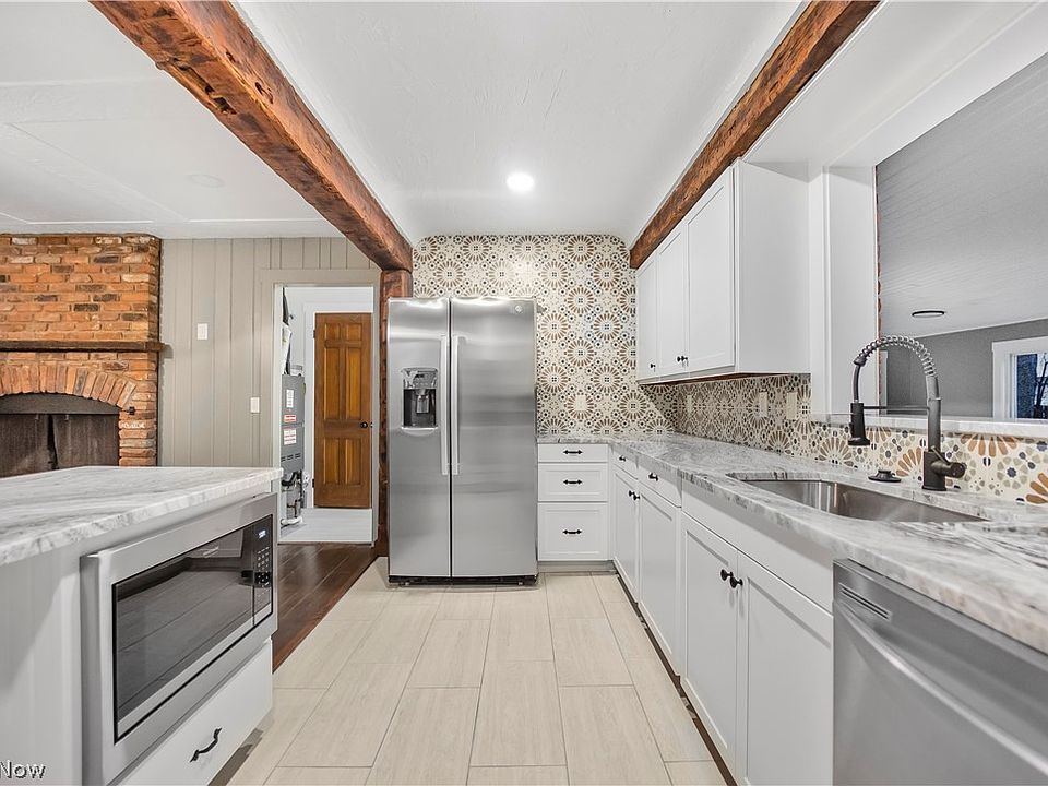 6333 Dawson Blvd, Mentor, OH 44060 Zillow