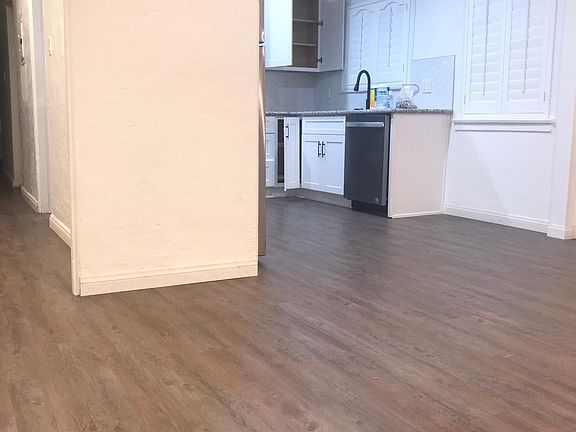 2nd image of 2216 S Marvin Ave #2216