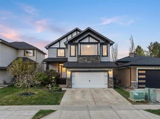 609 SW Chaparral Dr SE, Calgary, AB T2X 3W9