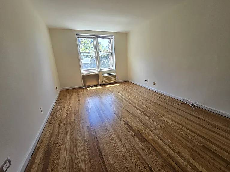 3044 29th St #4 — Photo 22