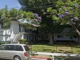 5480 Orange Ave, Long Beach, CA