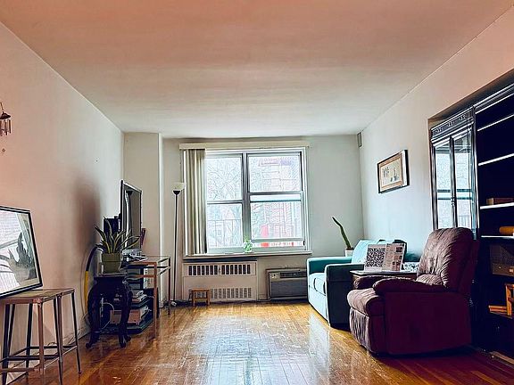 5th image of 14205 Roosevelt Ave APT 539